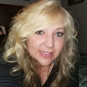 Meet your Posher, Debra